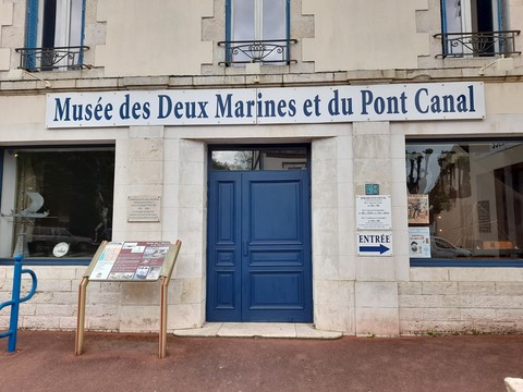 Musée des 2 marines Canal de Briare Avril 2024 Musée des 2 marines Canal de Briare Avril 2024