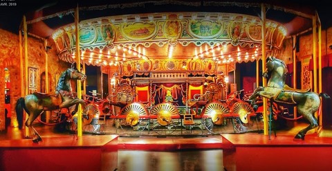 Musée des Artts Forains Musée des Arts Forains